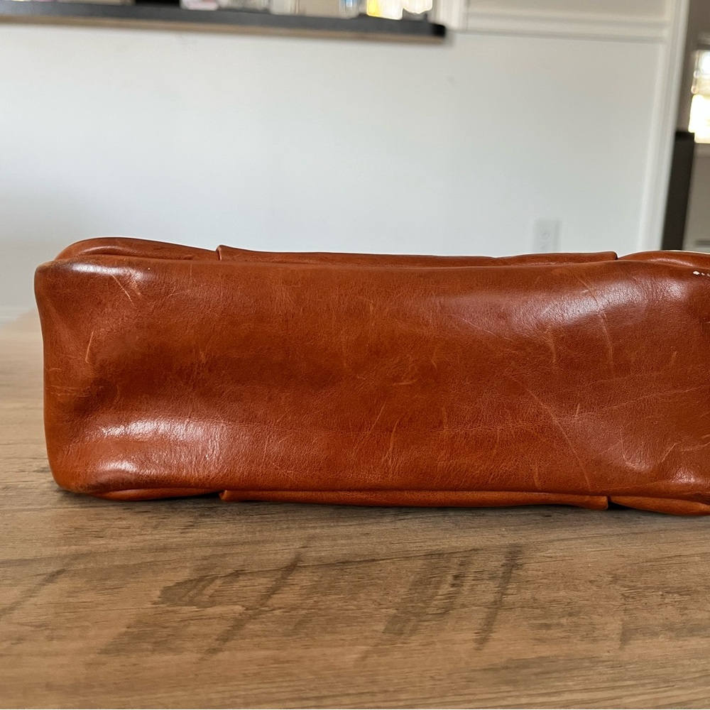 Dooney & Bourke Chestnut Leather shoulder bag - Picture 3 of 10